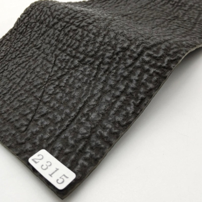 サメ革【11×21cm/2.0mm】ブラック/ツヤ弱/Aランク/s2315