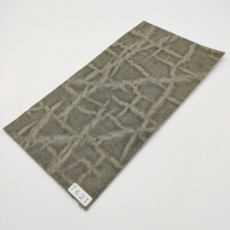ゾウ革【11×21cm/1.7mm】グレー/ツヤ中/Sランク/z7621