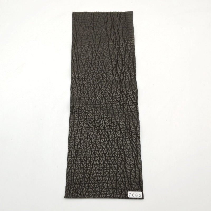 サメ革【33×11cm/0.9mm】ブラック/マット/Sランク/s7682