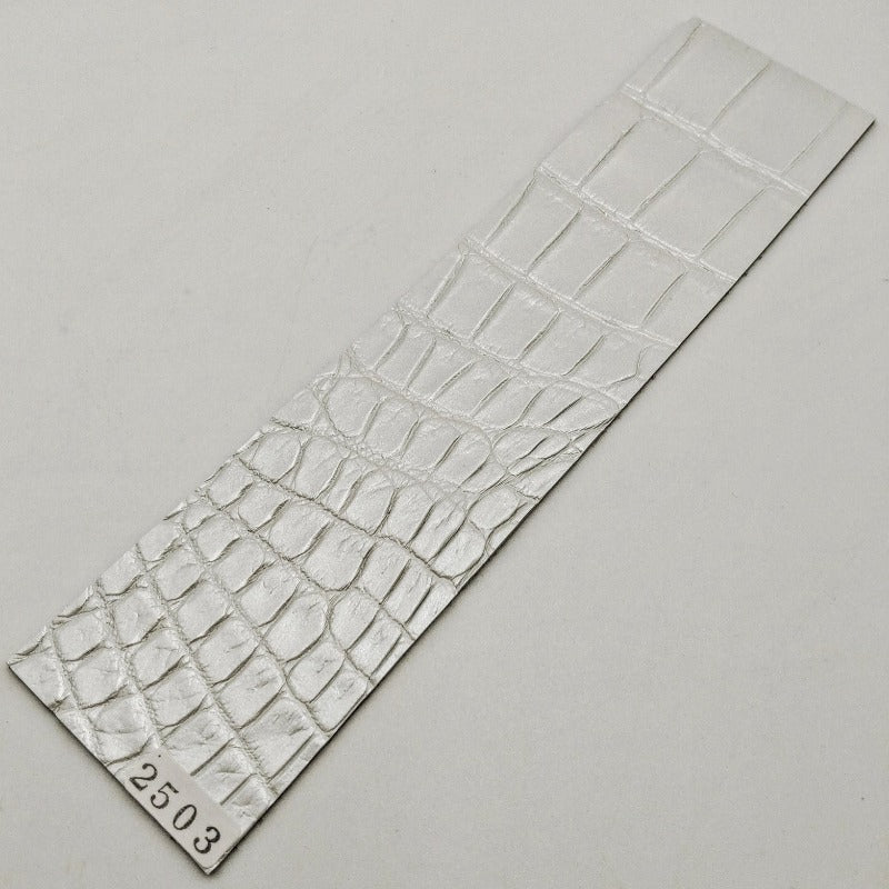 ワニ革/クロコダイル【5×21cm/1.3mm】パールホワイト/Sランク/w2503