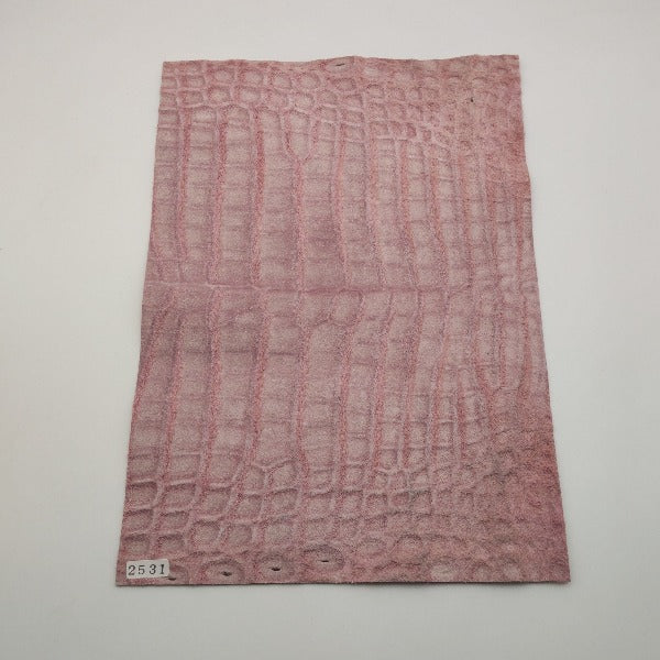 ワニ革/ナイルクロコ【A4/1.3mm】ピンク/ツヤ中/特Bランク/w2531