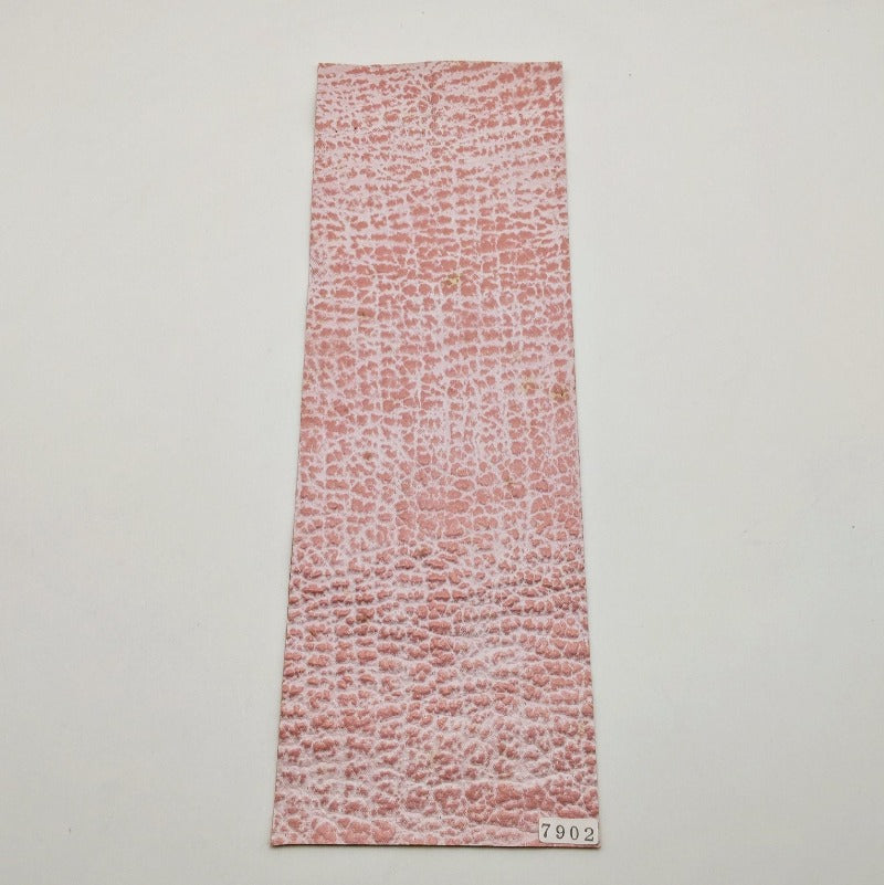 サメ革【33×11cm/0.7mm】ピンク&ホワイト/ツヤ中/Aランク/s7902