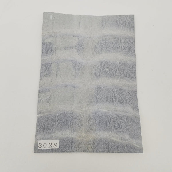 ワニ革/クロコダイル【ハガキ/1.3mm】パールホワイト/Aランク/w3028