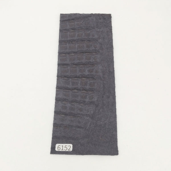 ワニ革/カイマン【8×21cm/1.3mm】墨黒色/マット/Sランク/w6152