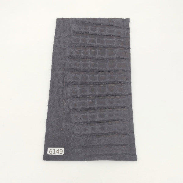 ワニ革/カイマン【11×21cm/1.3mm】墨黒色/マット/Aランク/w6149