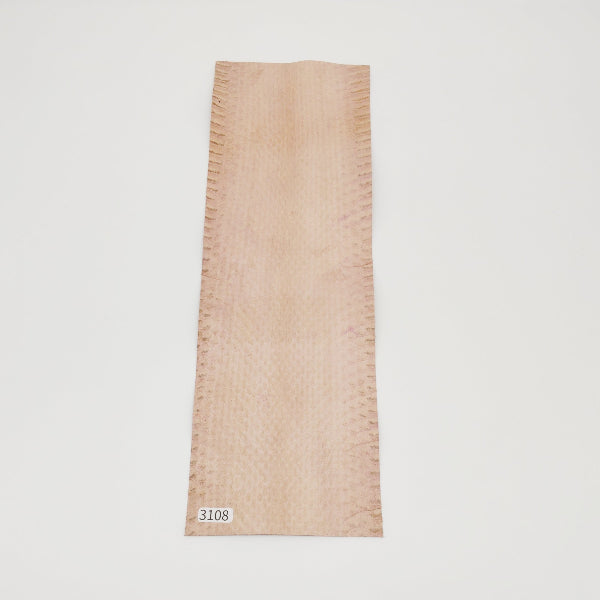 ヘビ革/ラッセルバイパー【33×11cm/0.4mm】ローズピンク/ツヤ強/Aランク/h3108