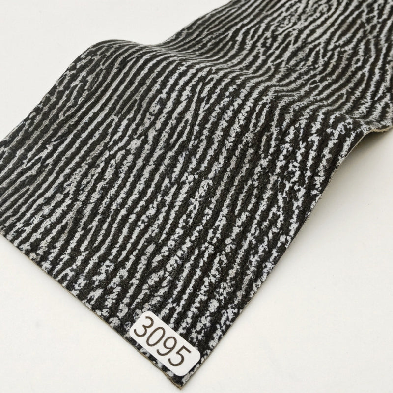 サメ革【33×11cm/0.8mm】白×黒グラデーション/Sランク/s3095