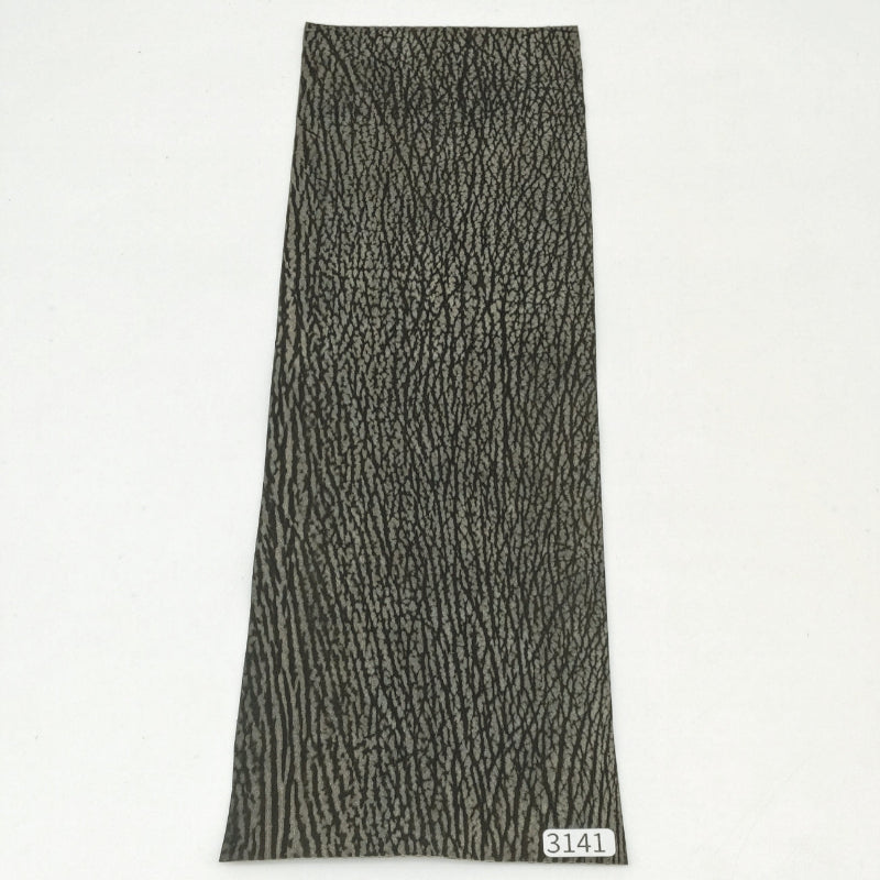 サメ革【33×11cm/0.7mm】グレー/デニム調加工/Sランク/s6158