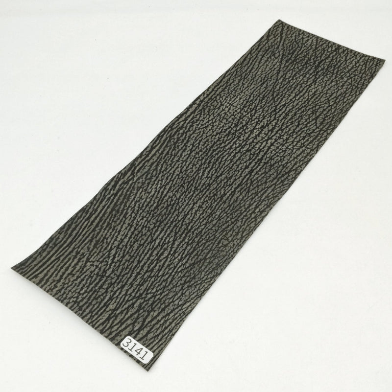 サメ革【33×11cm/0.7mm】グレー/デニム調加工/Sランク/s6158
