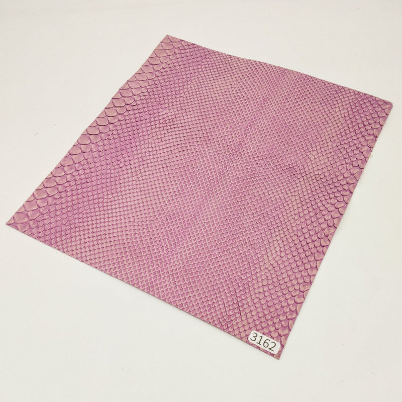 ヘビ革/ボア【24×22cm/0.7mm】デニム調ラベンダー/Aランク/h3162