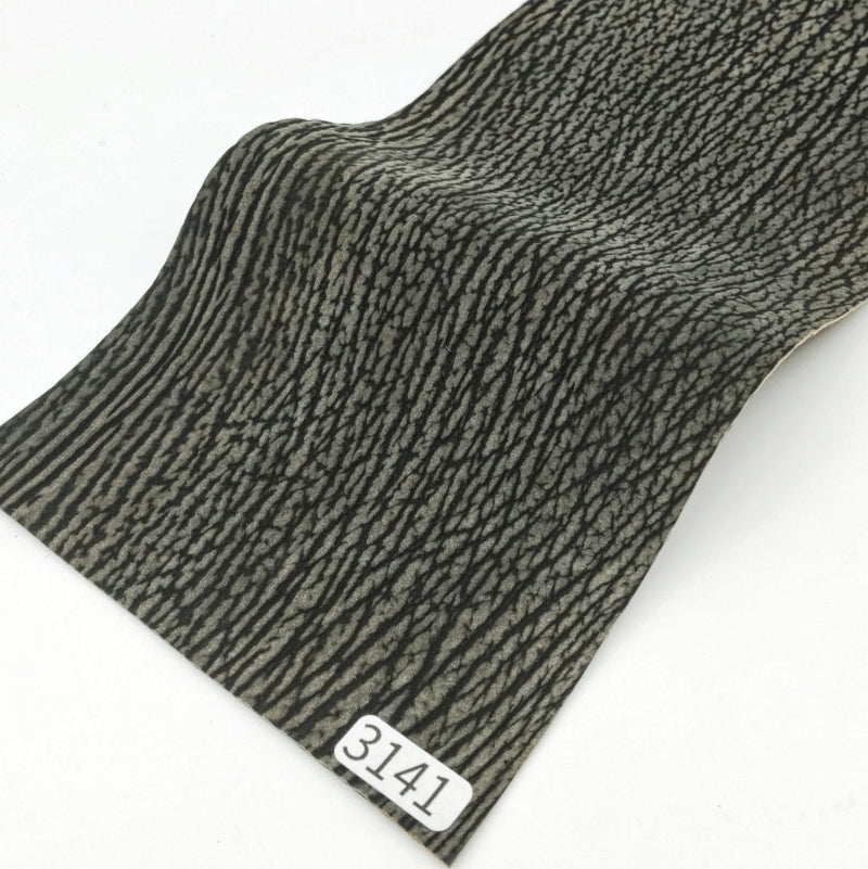 サメ革【33×11cm/0.7mm】グレー/デニム調加工/Sランク/s6158