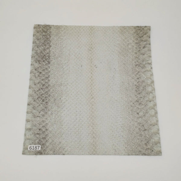 ヘビ革/ダイヤモンドパイソン【24×22cm/0.9mm】グレージュ/マット/Sランク/h6187