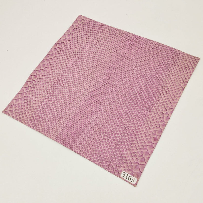ヘビ革/ボア【21×21cm/0.7mm】デニム調ラベンダー/Aランク/h3163
