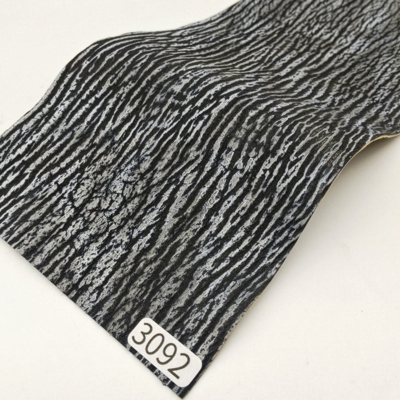 サメ革【33×11cm/0.6mm】白×黒グラデーション/Aランク/s3092
