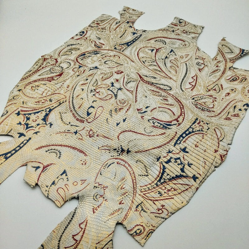 トカゲ革 綺麗