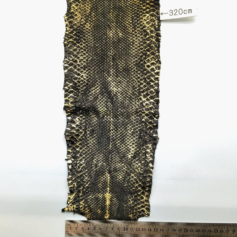 ヘビ丸革/Dパイソン腹割【一匹】ゴールド×黒/箔押し/0965
