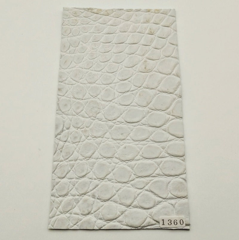 ワニ革/クロコダイル【11×21cm/2.0mm】染色用下地革/ハギレ付/Aランク/w1360