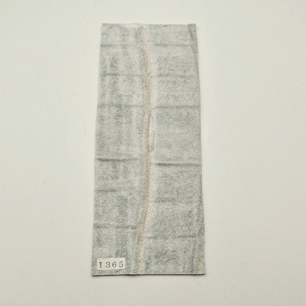ワニ革/クロコダイル【8×21cm/2.0mm】染色用下地革/ハギレ付/Aランク/w1365