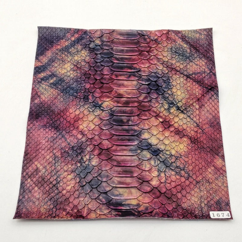 ヘビ革/Dパイソン【24×22cm/0.6mm】絞り染め/薄茶えんじ濃緑/Sランク/h1674