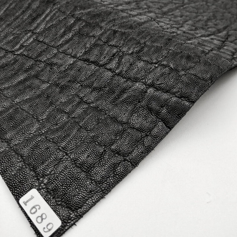 ゾウ革【24×22cm/1.8mm】ブラック/ツヤあり/Sランク/z1689