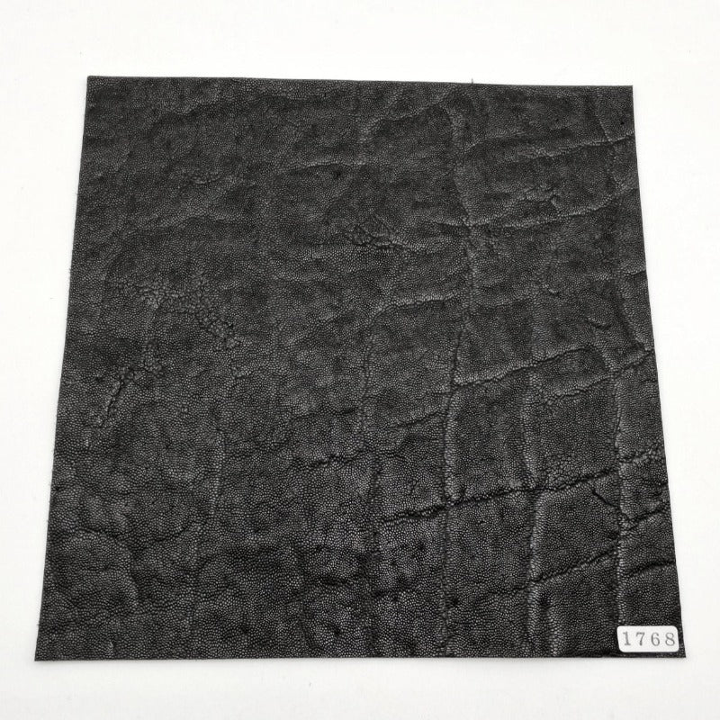 ゾウ革【21×21cm/1.1mm】ブラック/ツヤあり/Sランク/z1768