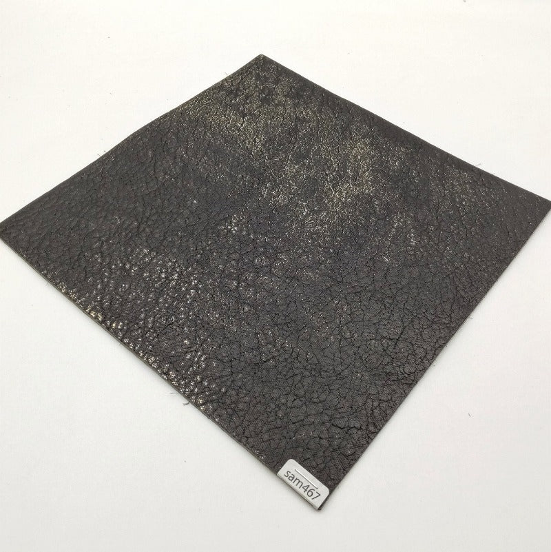サメ革【21×21cm/1.7mm】黒×金/アンティーク仕上げ/Sランク/sam467