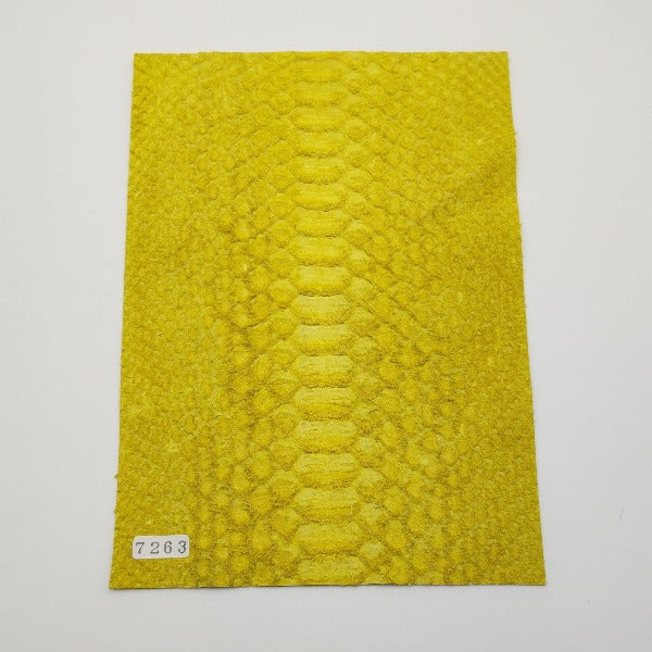 ヘビ革/Dパイソン【A5/0.6mm】イエロー/マット/背割/Aランク/h7263