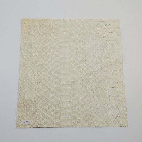 ヘビ革/モラレスパイソン【24×22cm/0.7mm】山吹色グラデーション/Aランク/h1970