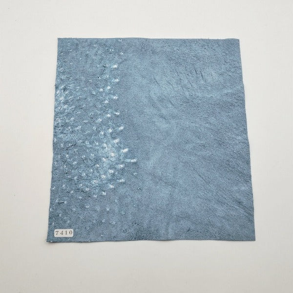 オーストリッチ革【24×22cm/1.0mm】スカイブルー/Aランク/d7410