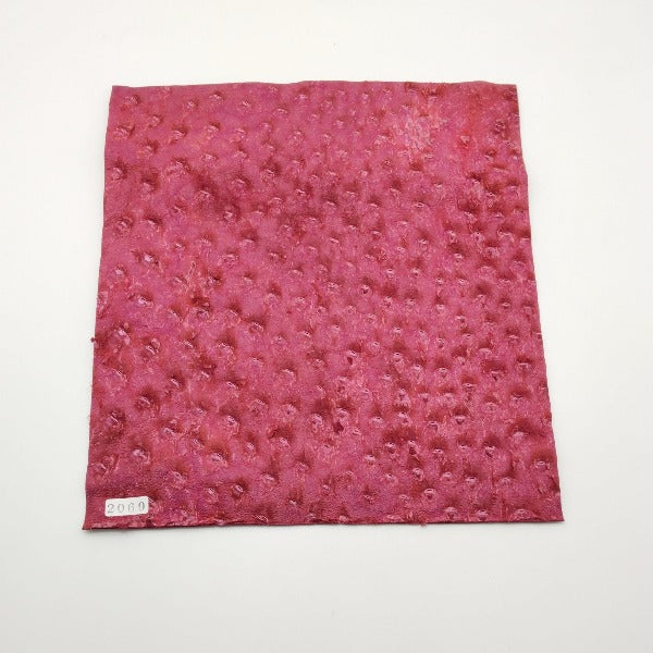 オーストリッチ革【24×22cm/0.7mm】ルビーレッド/SQランク/d2069
