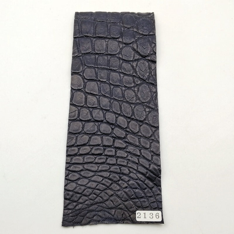 ワニ革/ナイルクロコ【8×21cm/1.4mm】ネイビー/ツヤ中/Aランク/w2136