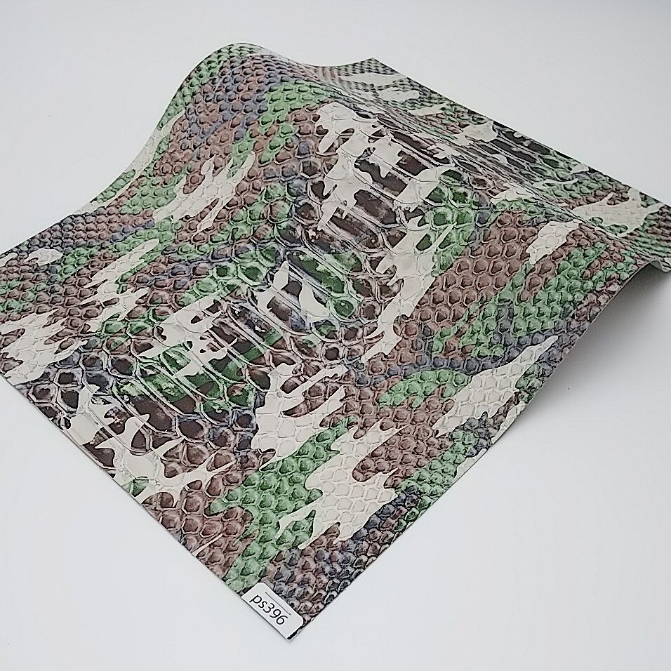 蛇革 販売