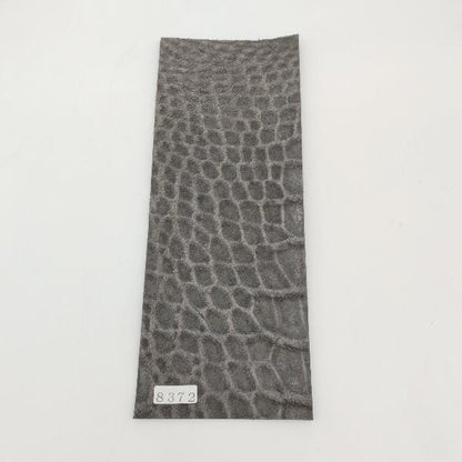 ワニヌメ革/クロコダイル【8×21cm/1.6mm】墨色/ツヤ弱/Sランク/w8372