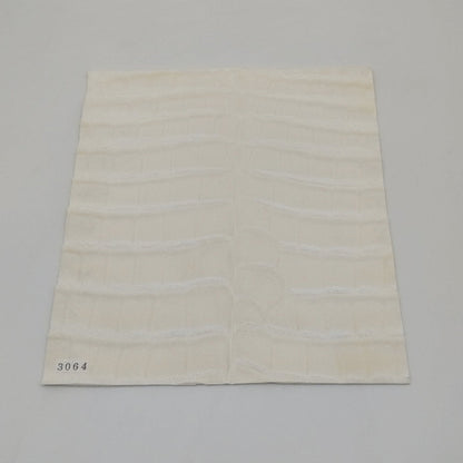 ワニ革/ナイルクロコ【24×22cm/1.4mm】ヒマラヤ/特Cランク/w3064