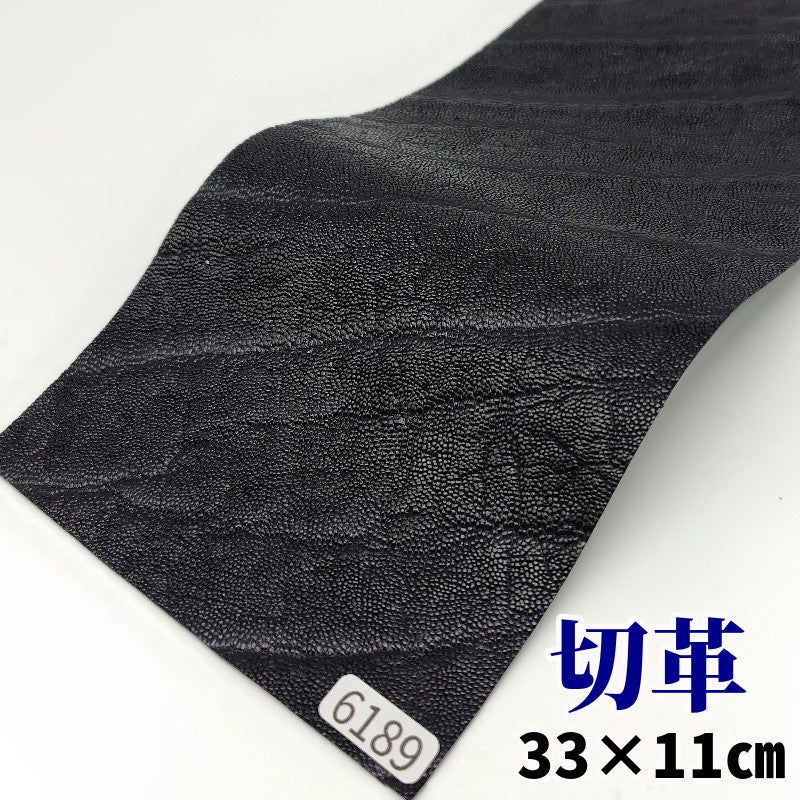 象　革素材