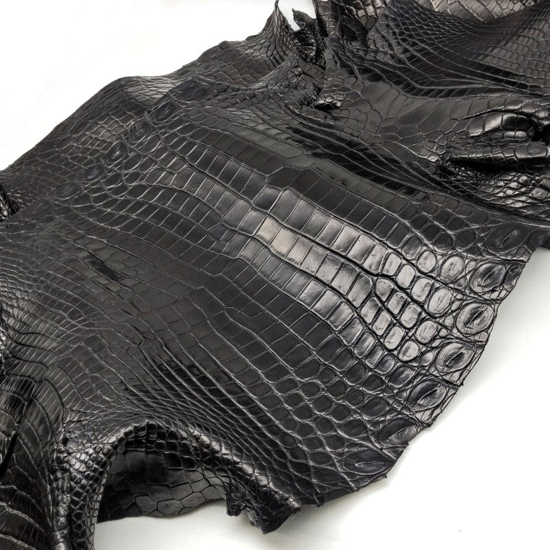 ワニ革/ナイルクロコ丸革【一匹】ブラック/半艶マット/w45