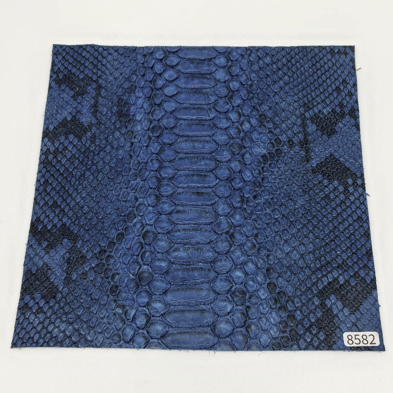 ヘビ革/Dパイソン【21×21cm/1.0mm】天然藍染/Sランク/h8582