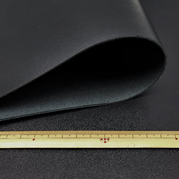 牛革/マロカーフ【大ハギレ合計20デシ/1.4mm】ブラック/gt-257