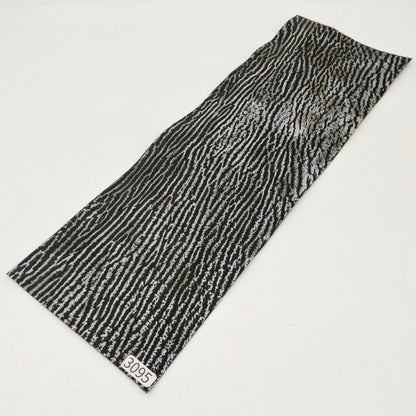 サメ革【33×11cm/0.8mm】白×黒グラデーション/Sランク/s3095
