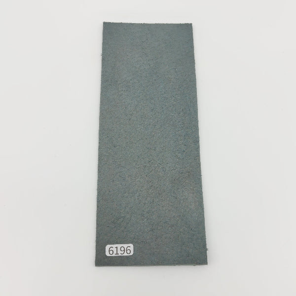 アザラシ革【8×21cm/2.4mm】ダークグリーン/ツヤ中/Sランク/a6196