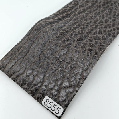 アザラシ革【8×21cm/2.9mm】グレー/ツヤ中/Aランク/a8555