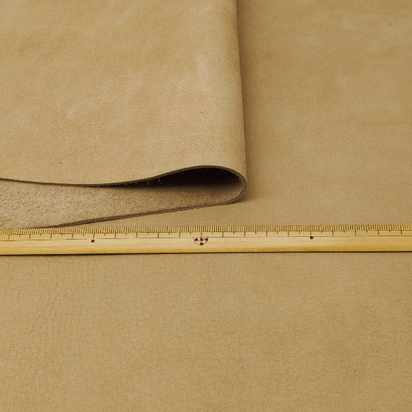 レザークラフト材料の激安牛革、安い革、はぎれを通販と実店舗で販売