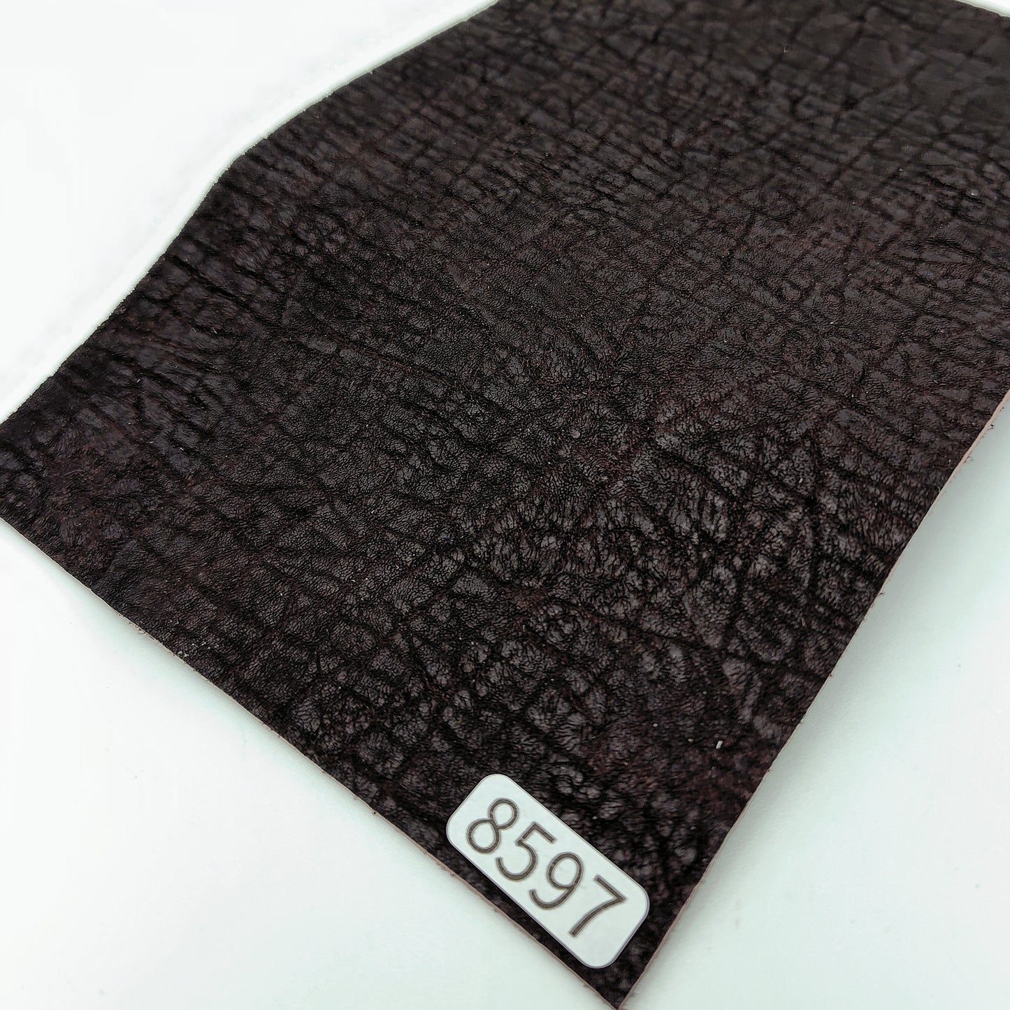 カバ革【ハガキ/1.6mm】ブラックベリー/マット/Sランク/k8597