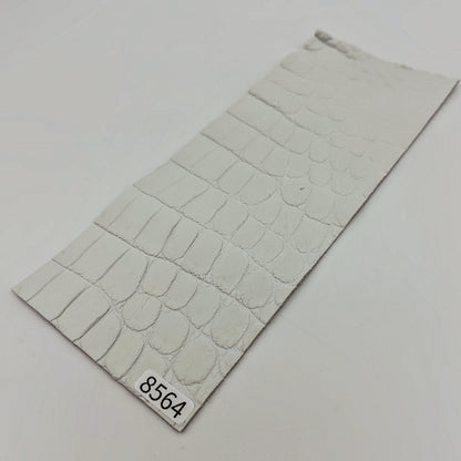ワニ革/ナイルクロコ【8×21cm/1.5mm】染色用下地革/ハギレ付/Aランク/w8564