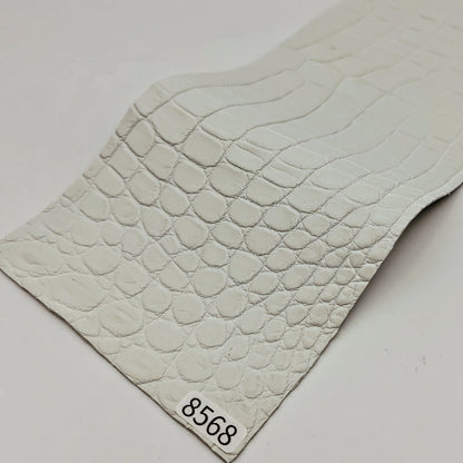 ワニ革/ナイルクロコ【33×11cm/0.8mm】染色用下地革/ハギレ付/特Sランク/w8568