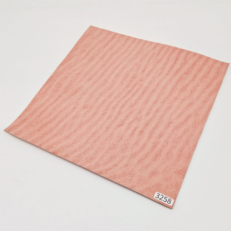 アザラシ革【21×21cm/1.8mm】ピンク/ツヤ中/Sランク/a3258