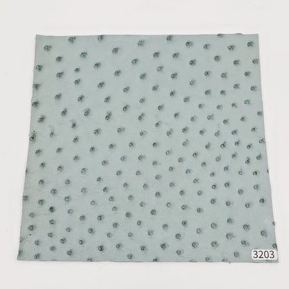 オーストリッチ革【21×21cm/0.8mm】ベビーブルー/特Aランク/d3203