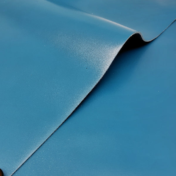 牛革【大ハギレ合計20デシ/1.5mm】セルリアンブルー/gt-259