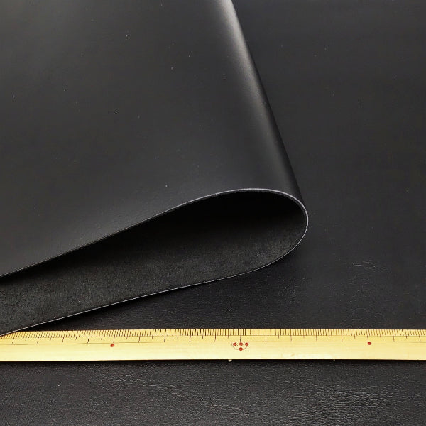 牛革ドイツ/ぺリンガー社【大ハギレ合計20デシ/1.3mm】ブラック/gt-216