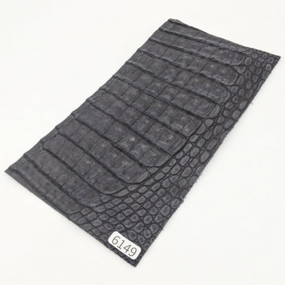 ワニ革/カイマン【11×21cm/1.3mm】墨黒色/マット/Aランク/w6149